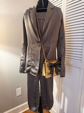 PEACE of CLOTH like  New Silky Slate Gray Two-Piece elegant and sexy two piece